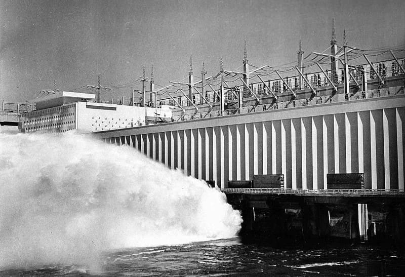 Египет с помощью России избавляется от тяжелого колониального наследия