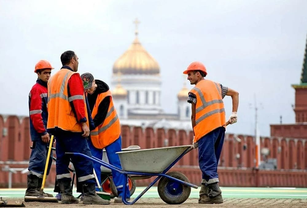 Узбекистан хочет ослабить миграционную зависимость от России