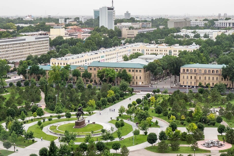 Tashkent is the capital of uzbekistan. Столица узбекистана. Ташкентский фотографии. Город ташкент ташкент. Ташкент проспект ленина.